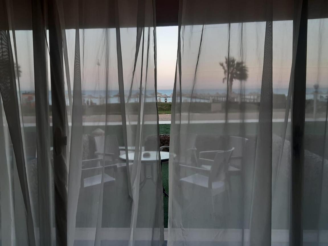Seaview Chalets In Porto South Beach - Families Only Ain Sukhna Esterno foto