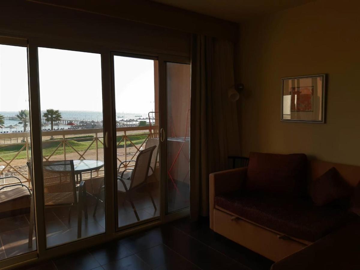 Seaview Chalets In Porto South Beach - Families Only Ain Sukhna Esterno foto